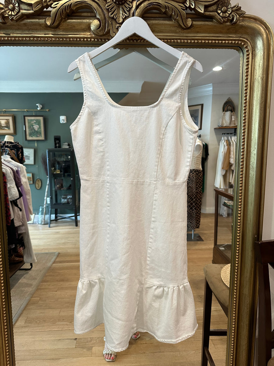 White denim dress, 2000’s, 36” Bust