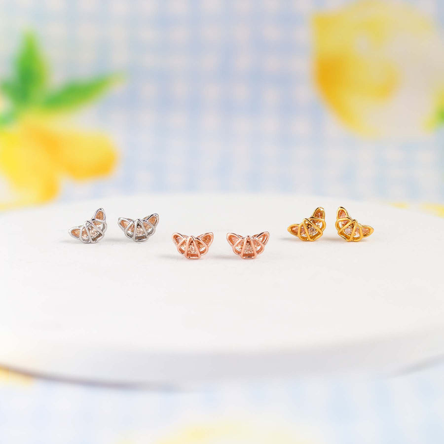 Croissant Studs: Gold