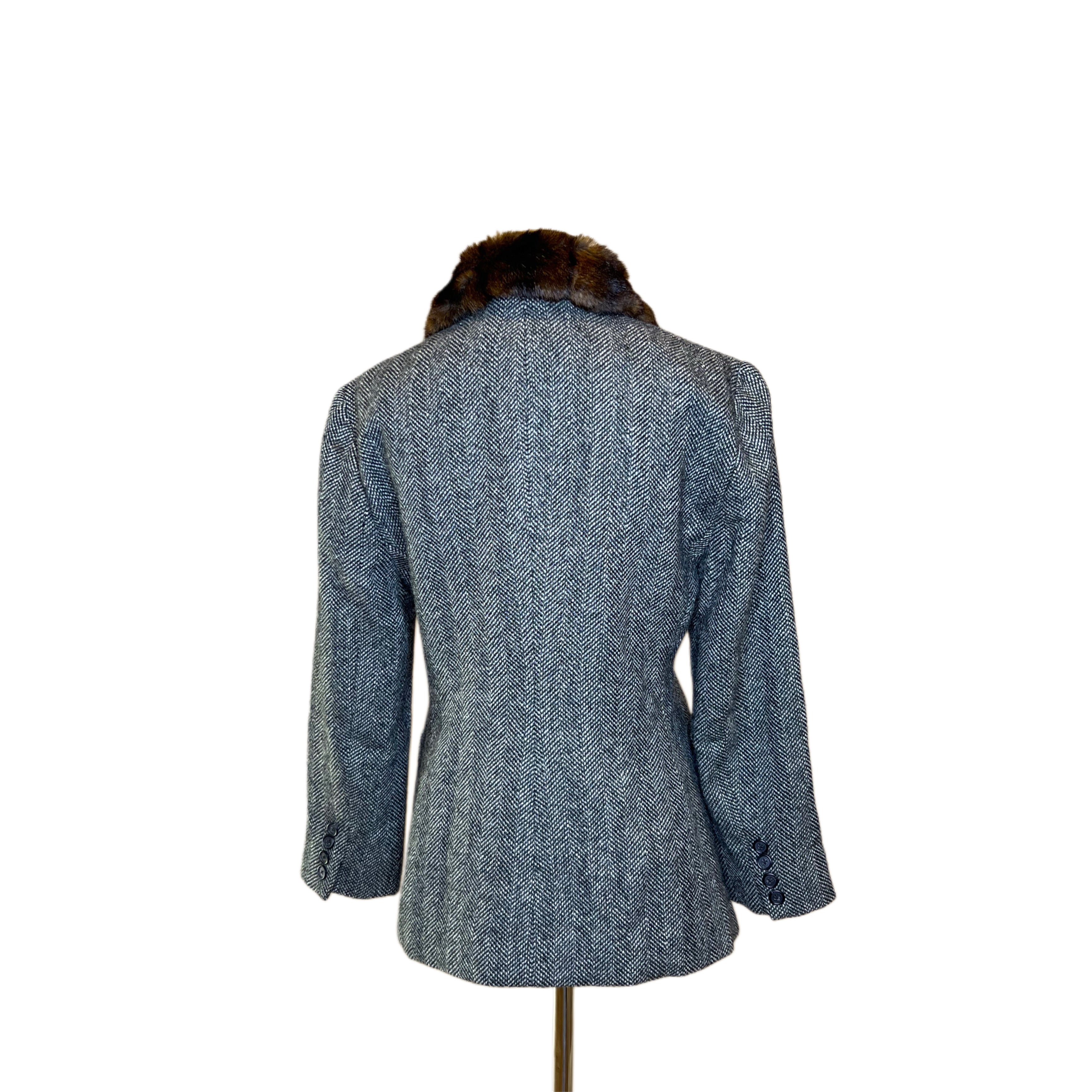 Tweed Ralph Lauren Coat with fur collar, 1990s, 34” Bust