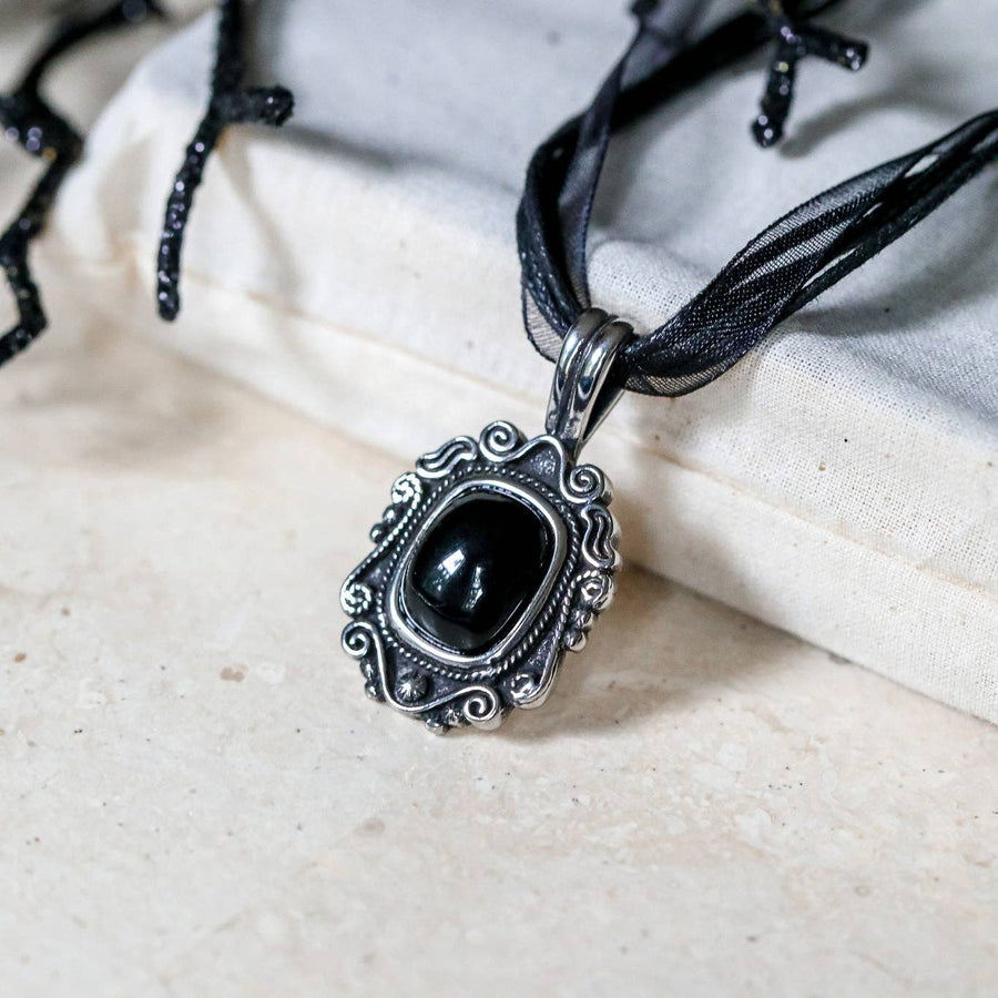 The Scrying Necklace - Black Onyx Gemstone, Modern Witchy