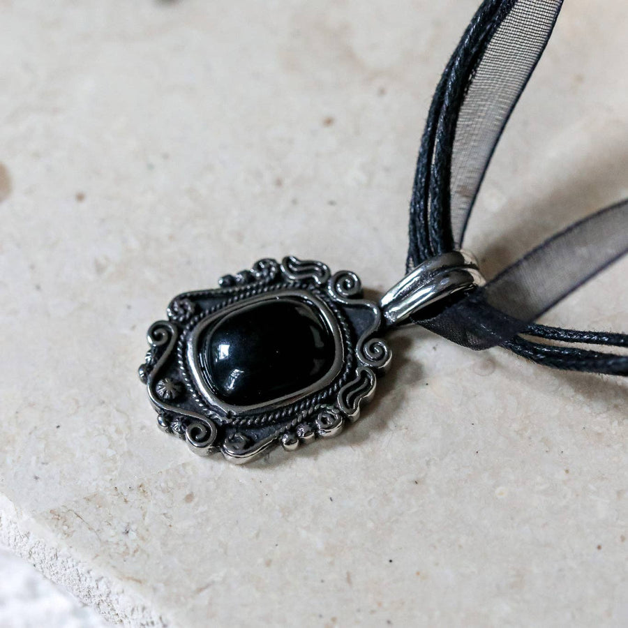The Scrying Necklace - Black Onyx Gemstone, Modern Witchy