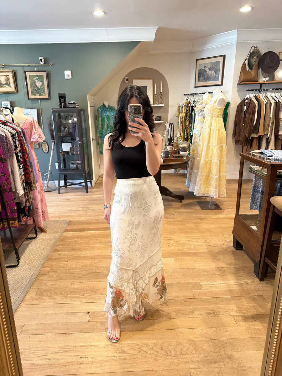 Ariana Skirt, 2000’s, 30” Waist