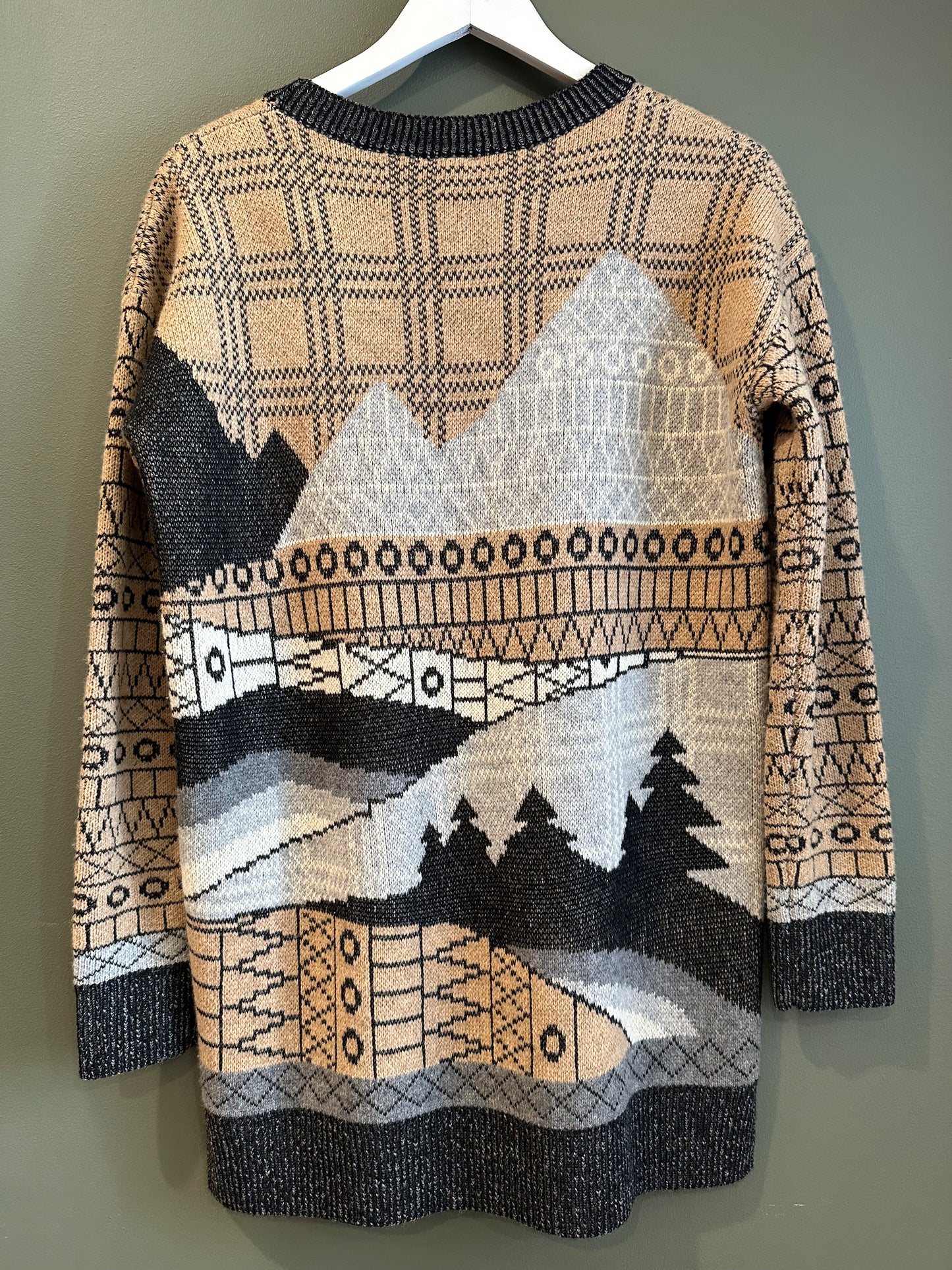 Mountain Scene Sweater, 1990’s, 42” Bust