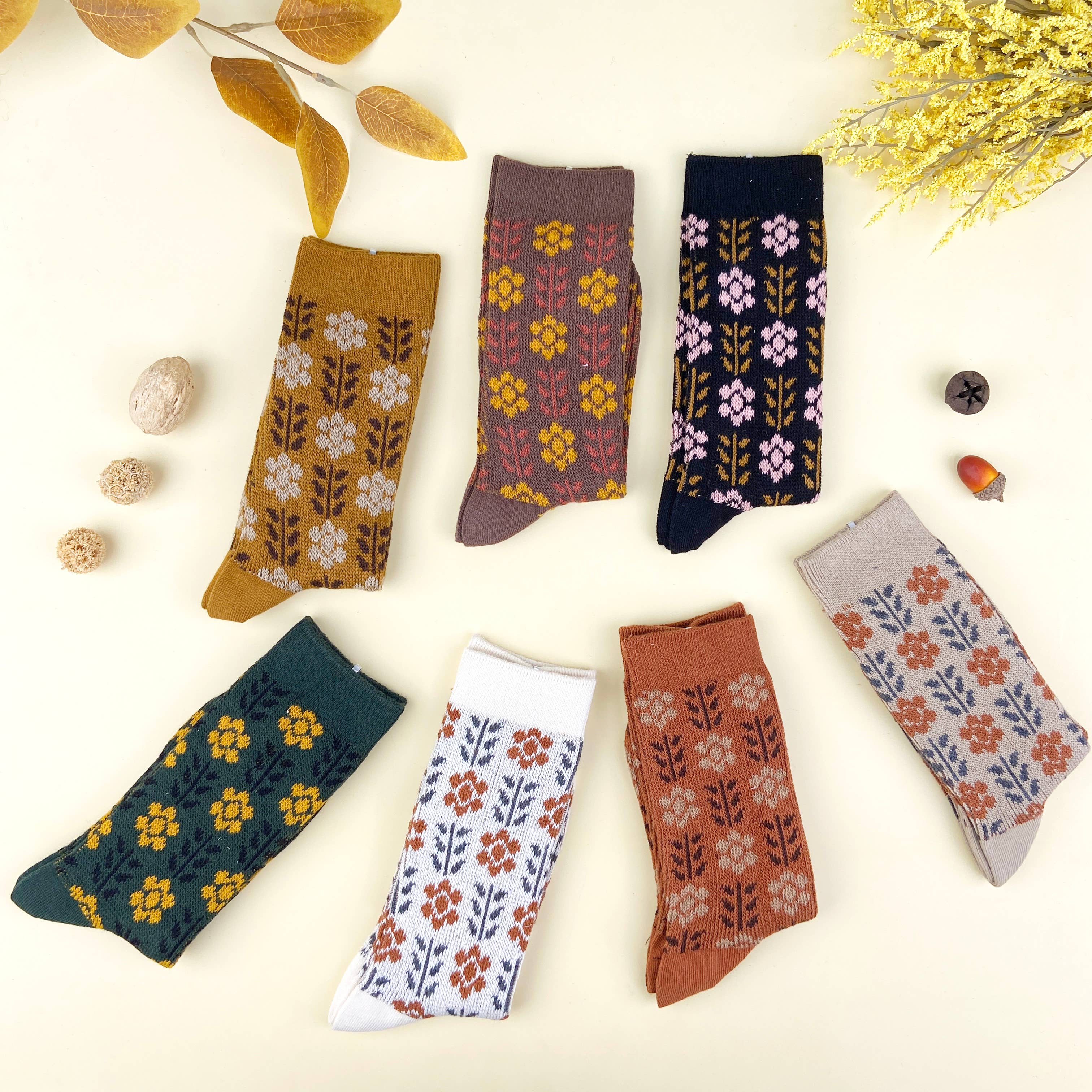 Combed cotton women's British style retro mid-calf socks: Khaki