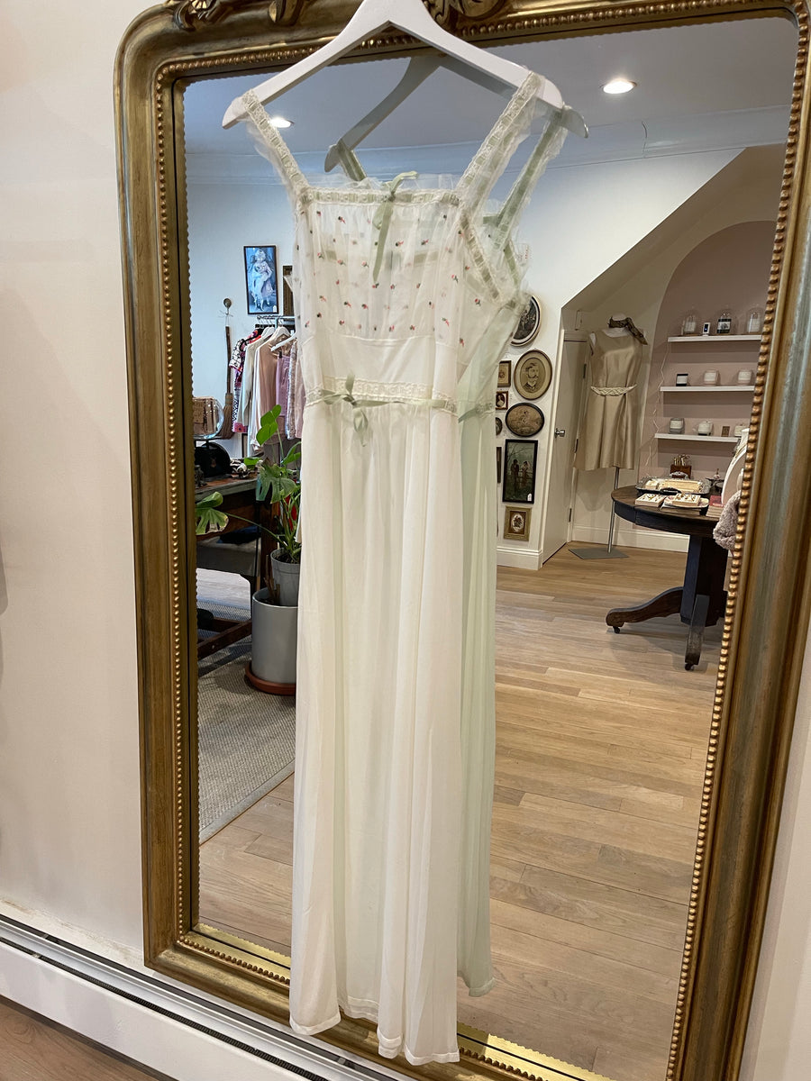 The Sandy Nightie, 1950's