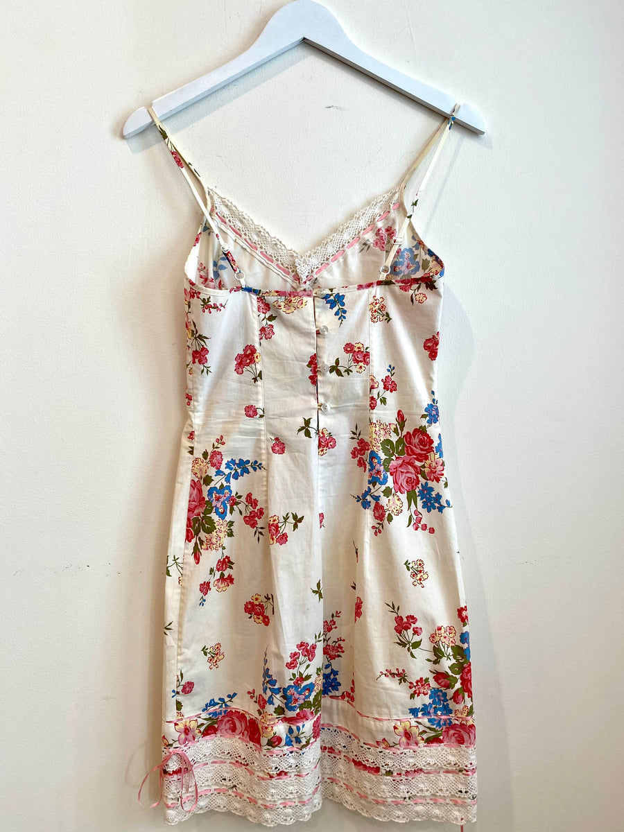 The Taylor Dress, 1990's