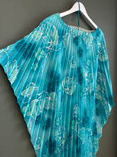 Load image into Gallery viewer, Julianna Kaftan, 1970’s, One Size Fits Most