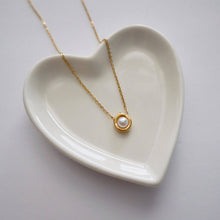 Load image into Gallery viewer, Margaret Pearl Necklace | Dainty Everyday Gold Necklace