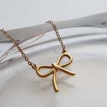 Load image into Gallery viewer, Bow Necklace