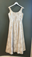 Load image into Gallery viewer, Vintage Gunne Sax, 1990’s, 36” Bust, As is