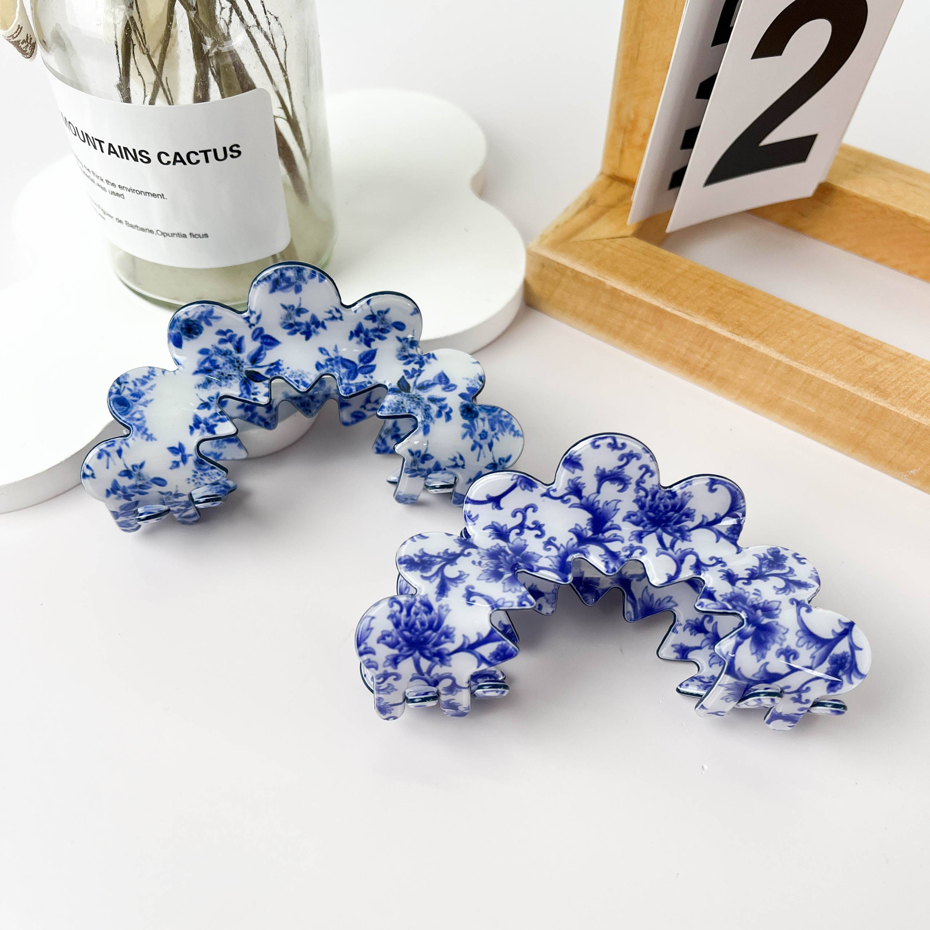 Wave flowers hair Claw clip: B
