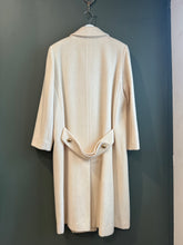 Load image into Gallery viewer, Lilah Coat, 1980's, 46" Bust