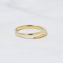 Load image into Gallery viewer, Open Spiral Ring: Gold / 7