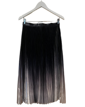 Load image into Gallery viewer, Reiss Ombre Skirt, 2000’s, 27” Waist