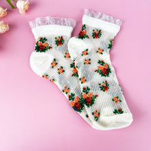 Load image into Gallery viewer, Breathable summer thin  lace socks with plants flowers: White