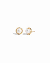 Load image into Gallery viewer, Pearl Button Studs: Gold