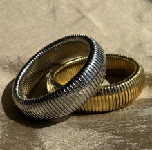 Load image into Gallery viewer, Veronica Bracelet 20 mm: Gold