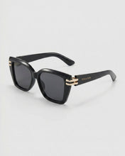 Load image into Gallery viewer, Paige: Black / Polarized + 100% UV Protection