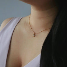 Load image into Gallery viewer, Raina Pebble Necklace | Pendant Necklace