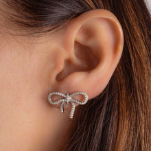 Load image into Gallery viewer, Bow Studs: Gold