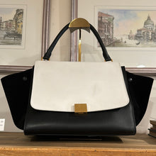 Load image into Gallery viewer, Celine Bicolor Trapeze Leather Bag (Krystal F.)