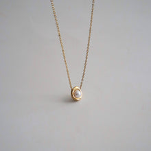 Load image into Gallery viewer, Margaret Pearl Necklace | Dainty Everyday Gold Necklace