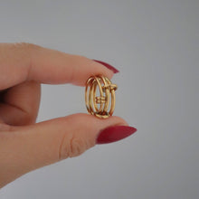 Load image into Gallery viewer, Avery Stacked Ring | Interlocking Ring: 7