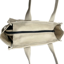 Load image into Gallery viewer, Lori L. - Marc Jacobs Tote