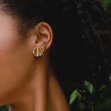 Load image into Gallery viewer, Mari Statement Studs: Silver