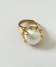 Load image into Gallery viewer, Adrift Ring