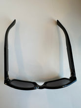 Load image into Gallery viewer, Urban - Bottega Veneta black sunglasses
