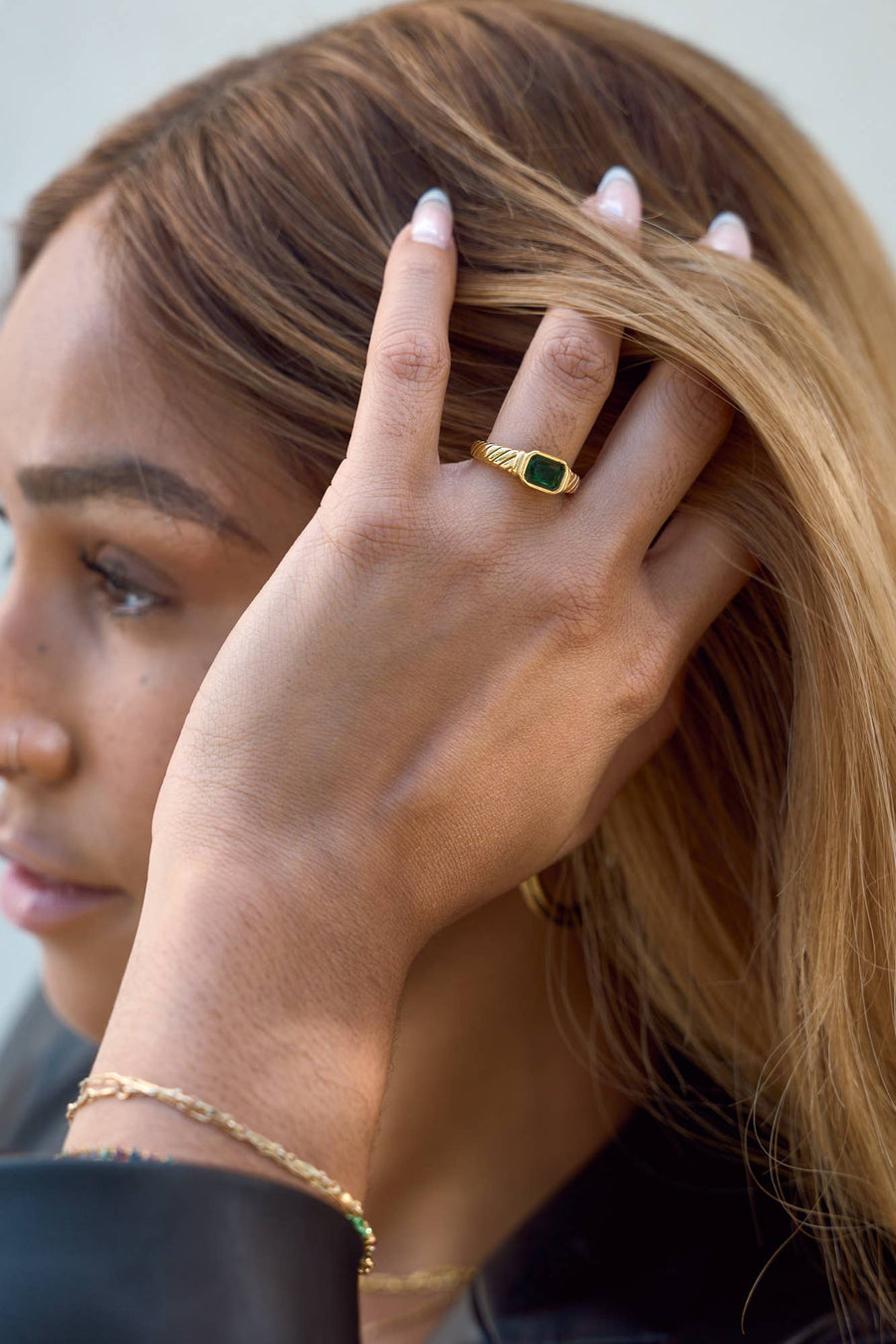 Braided Emerald Ring: 7