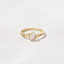 Load image into Gallery viewer, Oval Opal Ring: Gold / 6