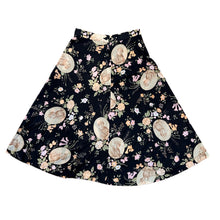 Load image into Gallery viewer, Frida Skirt 1970’s, 24” Waist