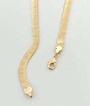 Load image into Gallery viewer, Herringbone Necklace