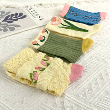 Load image into Gallery viewer, Tulip Mid Calf Floral Vintage Socks: Green