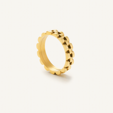 Load image into Gallery viewer, Cameron Gold Ring: 6