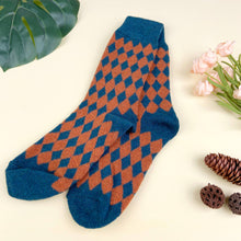 Load image into Gallery viewer, 5PCS Thickened Cashmere Rhombus  Warm Socks: Coffee