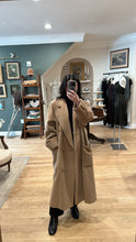 Load image into Gallery viewer, Alexia Coat, 1980’s, 46” Bust