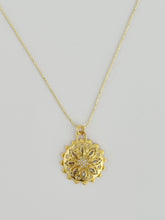 Load image into Gallery viewer, Mandala Necklace