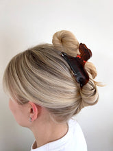 Load image into Gallery viewer, Hand-painted Dachshund Dog Breed Claw Hair Clip | Eco-Friend
