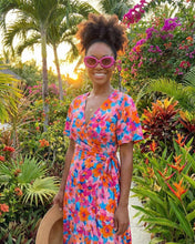 Load image into Gallery viewer, Lilah Polarized Sunglasses: Tan / Polarized + 100% UV Protection