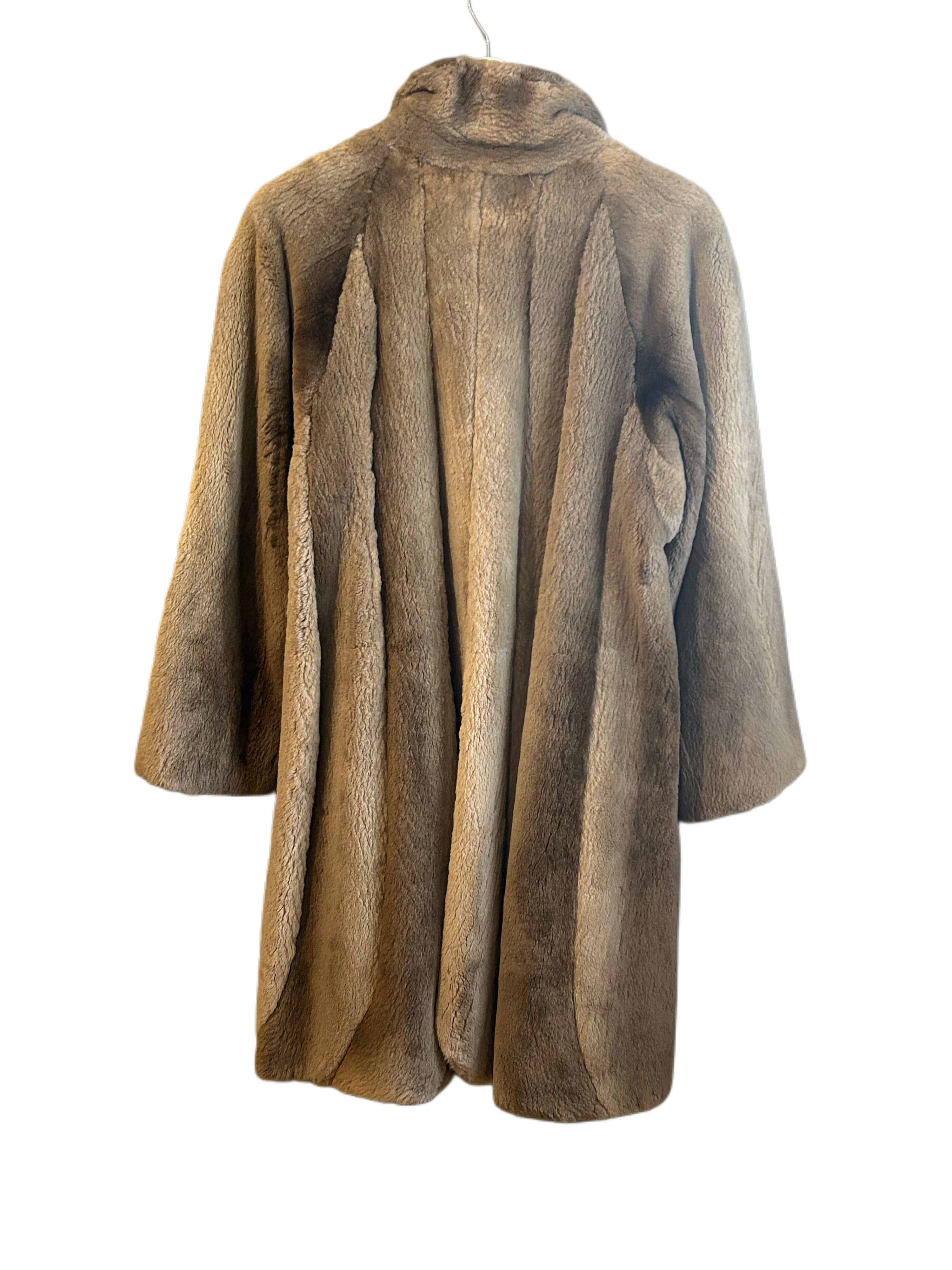Regina Fur Coat, 1970's, 42" Bust
