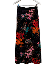 Load image into Gallery viewer, Black Floral Velvet Skirt, 1960’s, 26” Waist