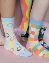 Load image into Gallery viewer, Tinned Fish 100% Cotton Women's Crew Socks