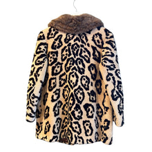 Load image into Gallery viewer, Olivia - Fur Jacket