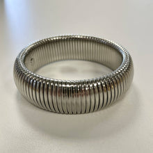Load image into Gallery viewer, Veronica Bracelet 20 mm: Gold