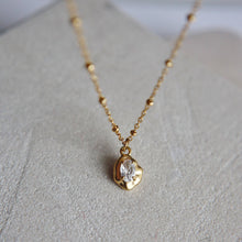 Load image into Gallery viewer, Raina Pebble Necklace | Pendant Necklace