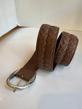 Load image into Gallery viewer, Urban - Bottega Veneta 90cm leather belt, as is