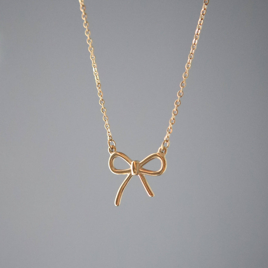 Bow Necklace